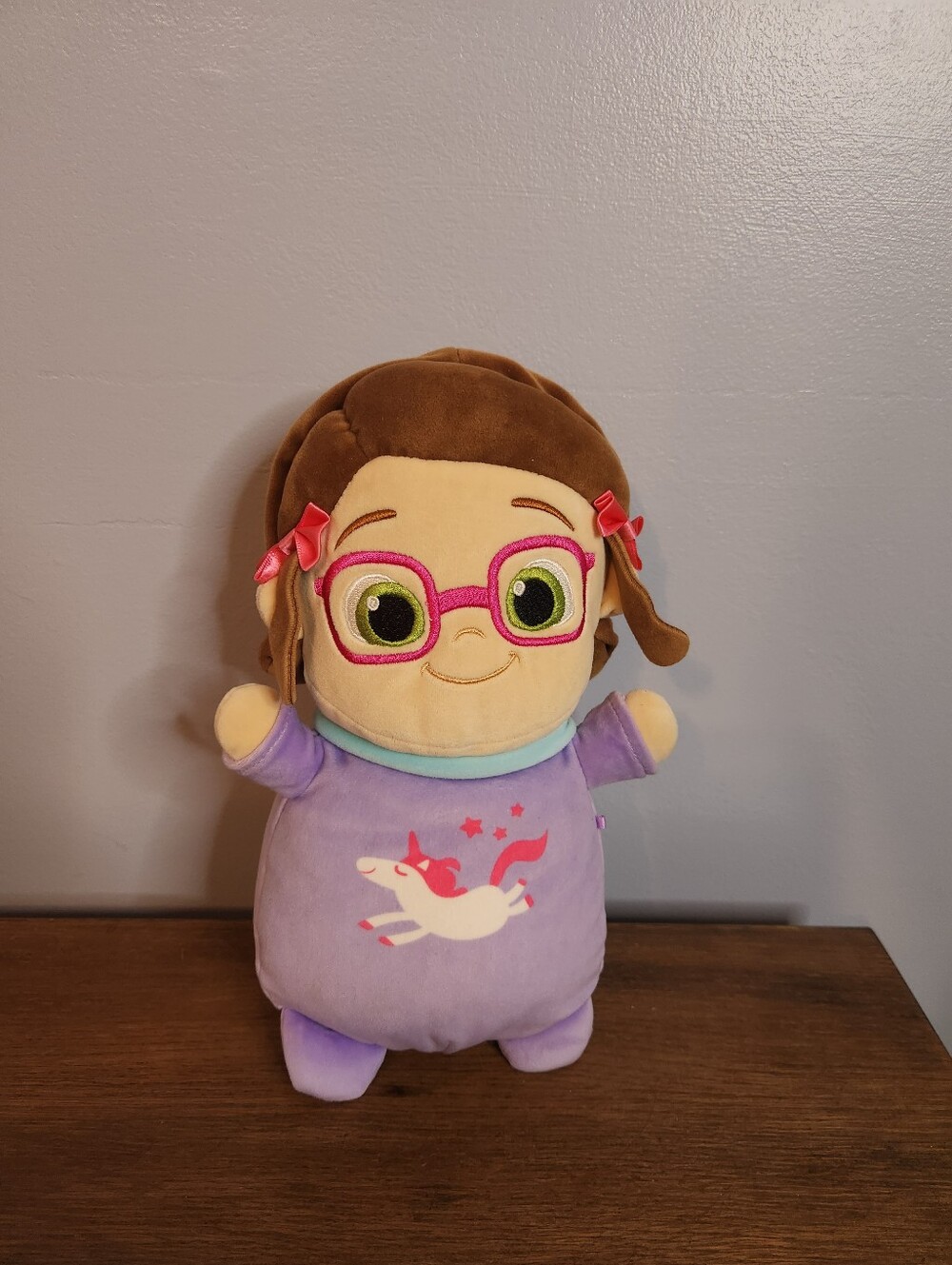 Squishmallows 11in Hugmee's Cocomelon Bella 2023